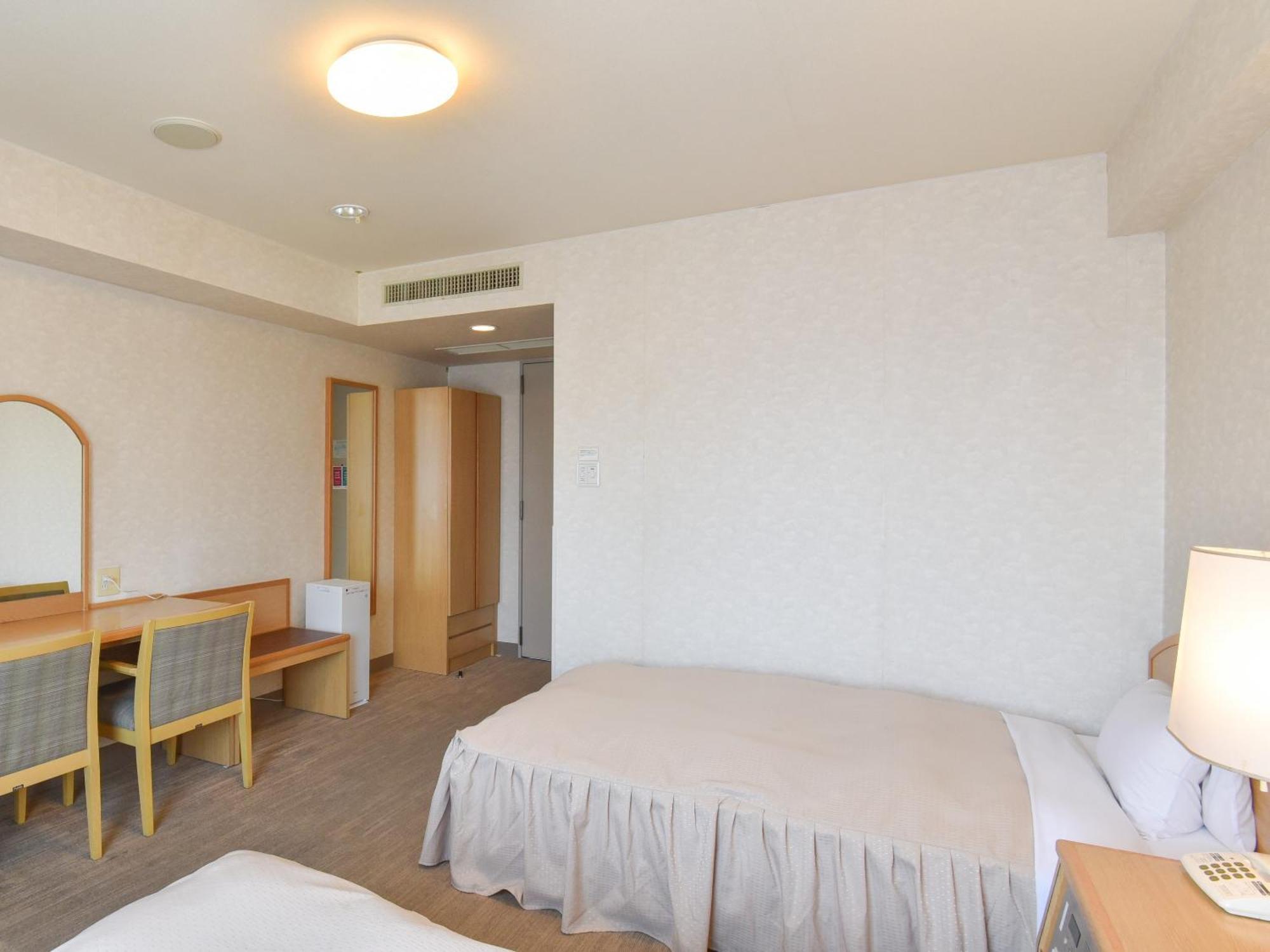 Yokkaichi City Hotel Annex Buitenkant foto